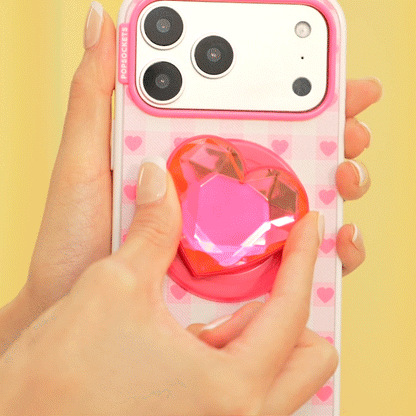Blush Gingham — iPhone 17e/16e MagSafe Case - US 23644