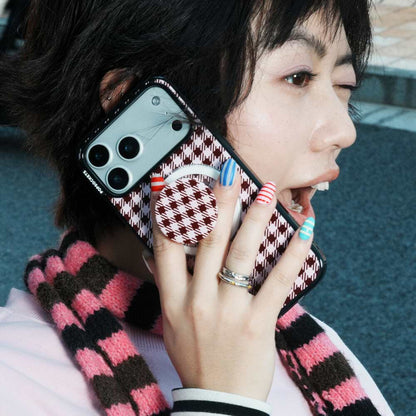 Black Cherry Gingham — iPhone 17 Pro Max MagSafe Case - US 09036