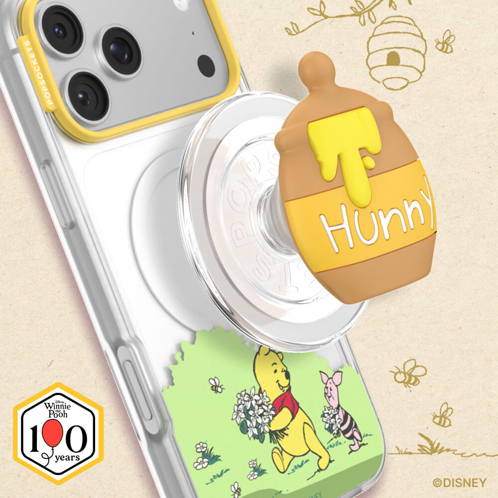 Winnie's Blossom Day — iPhone 15 MagSafe Case - US 92615